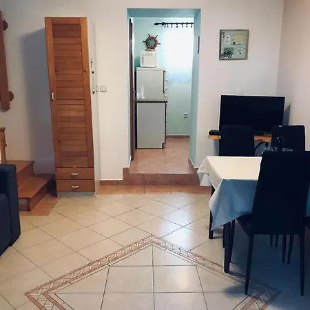 Сasa de vacaciones Ferienhaus In Mit Privatem Pool Peroj
